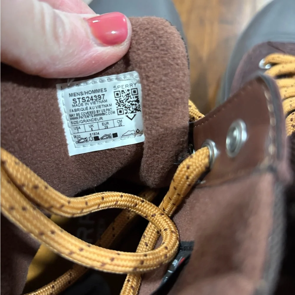 Sperry Cannon Men’s Waterproof Laceup Winter Boots Size 7 NWOT